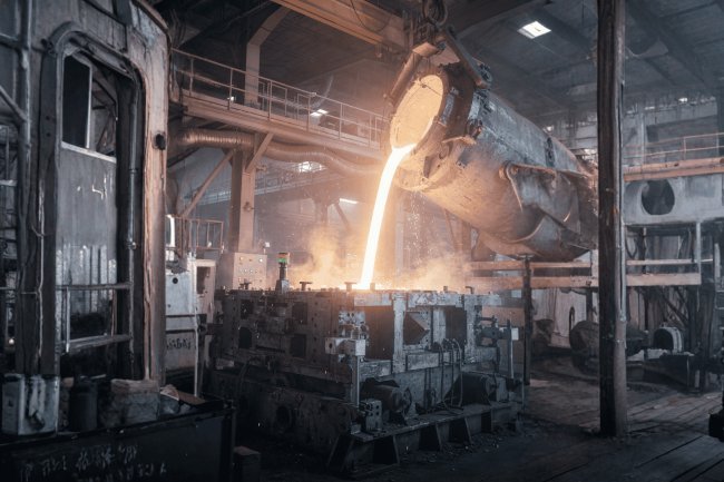 Improving Casting Accuracy with Adaptive Mesh Refinement