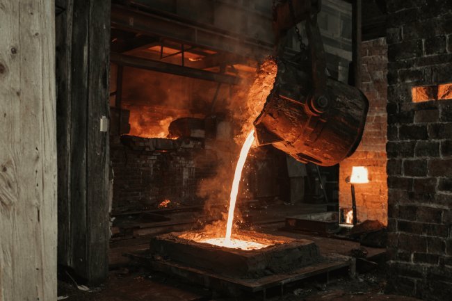 Modeling Stainless Steel Casting Processes